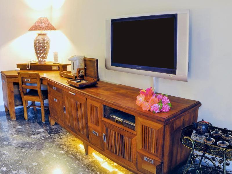 Swan Lake Villa Resort Nanvan Kültér fotó