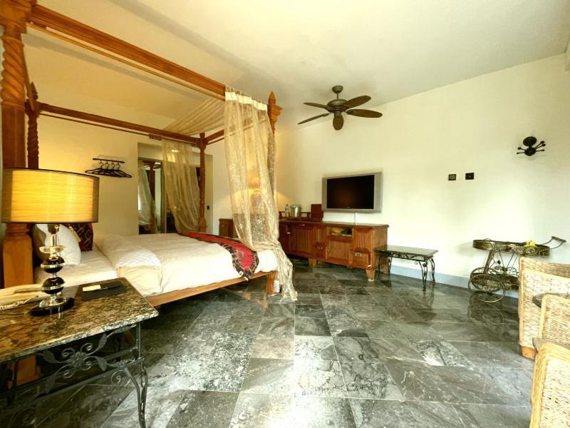 Swan Lake Villa Resort Nanvan Kültér fotó
