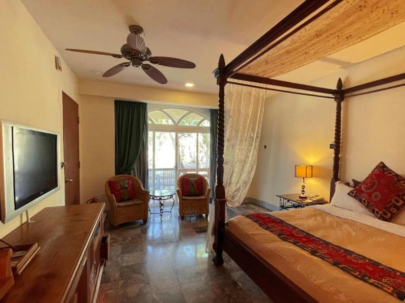 Swan Lake Villa Resort Nanvan Kültér fotó